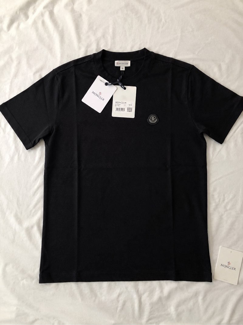 T-shirt moncler original taille M