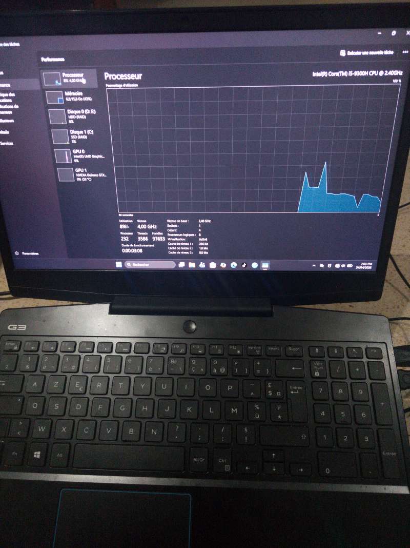 نبيع حاسوب مكتبي قوي مناسب للألعاب 🎮، التصميم، والمونتاج. الجهاز خدام مليح - Miniature 3