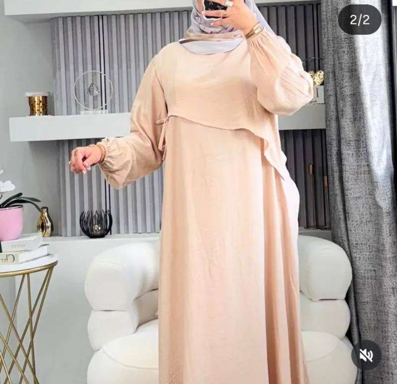 Des robes - Miniature 3