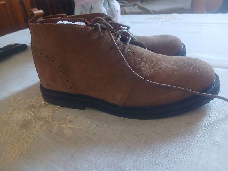 Chaussures Neufs - Miniature 2