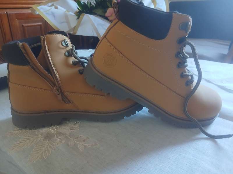 Chaussures Neufs - Miniature 4