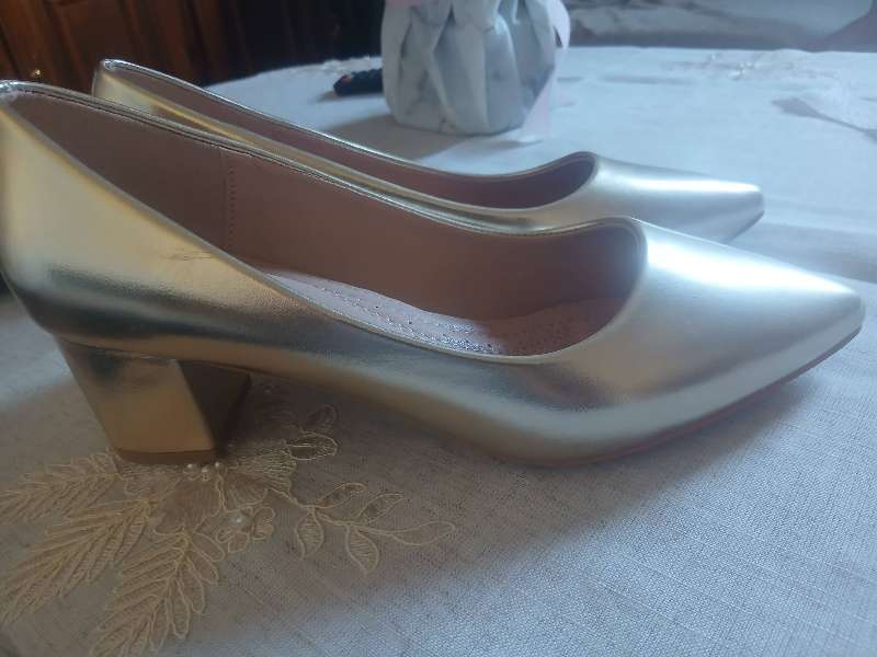 Chaussures dorées - Miniature 2