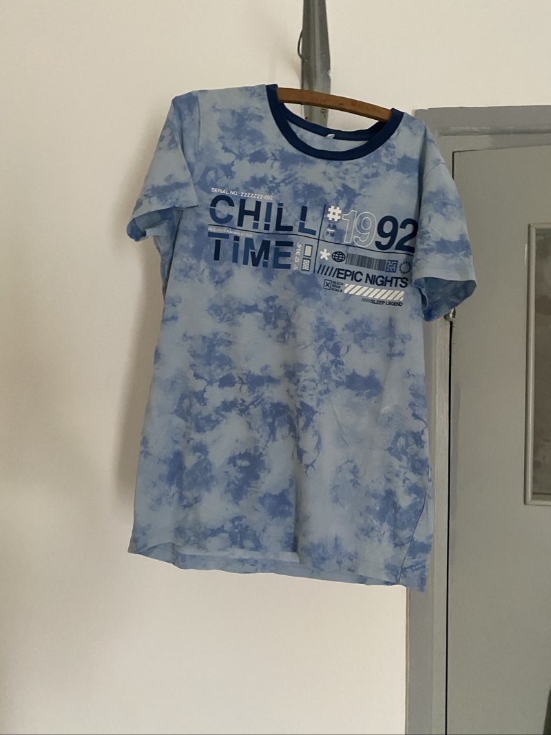 T-shirt style tie-dye "Chill Time" - Bleu et blanc - En très bon état