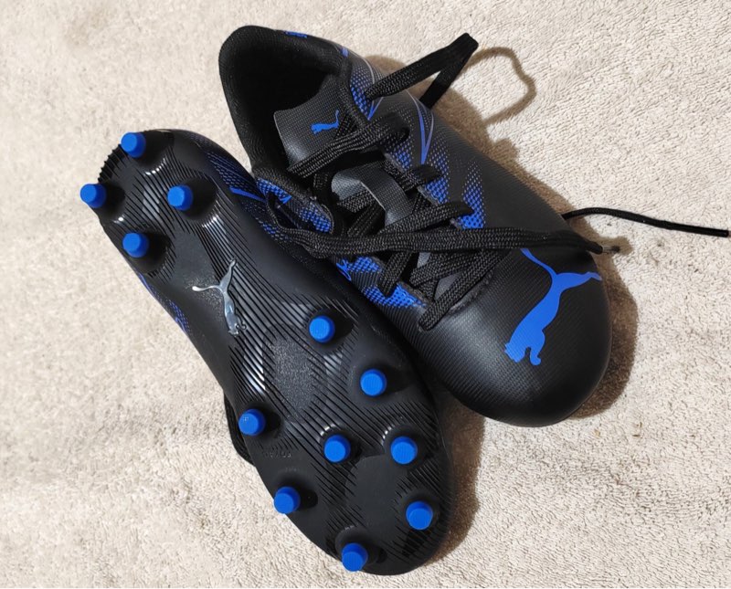 soulier de foot - Miniature 3