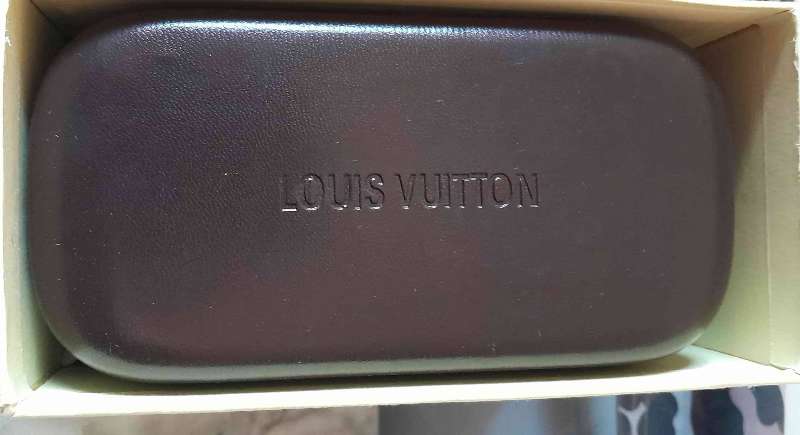 Lunette soleil Louis Vuitton - Miniature 9