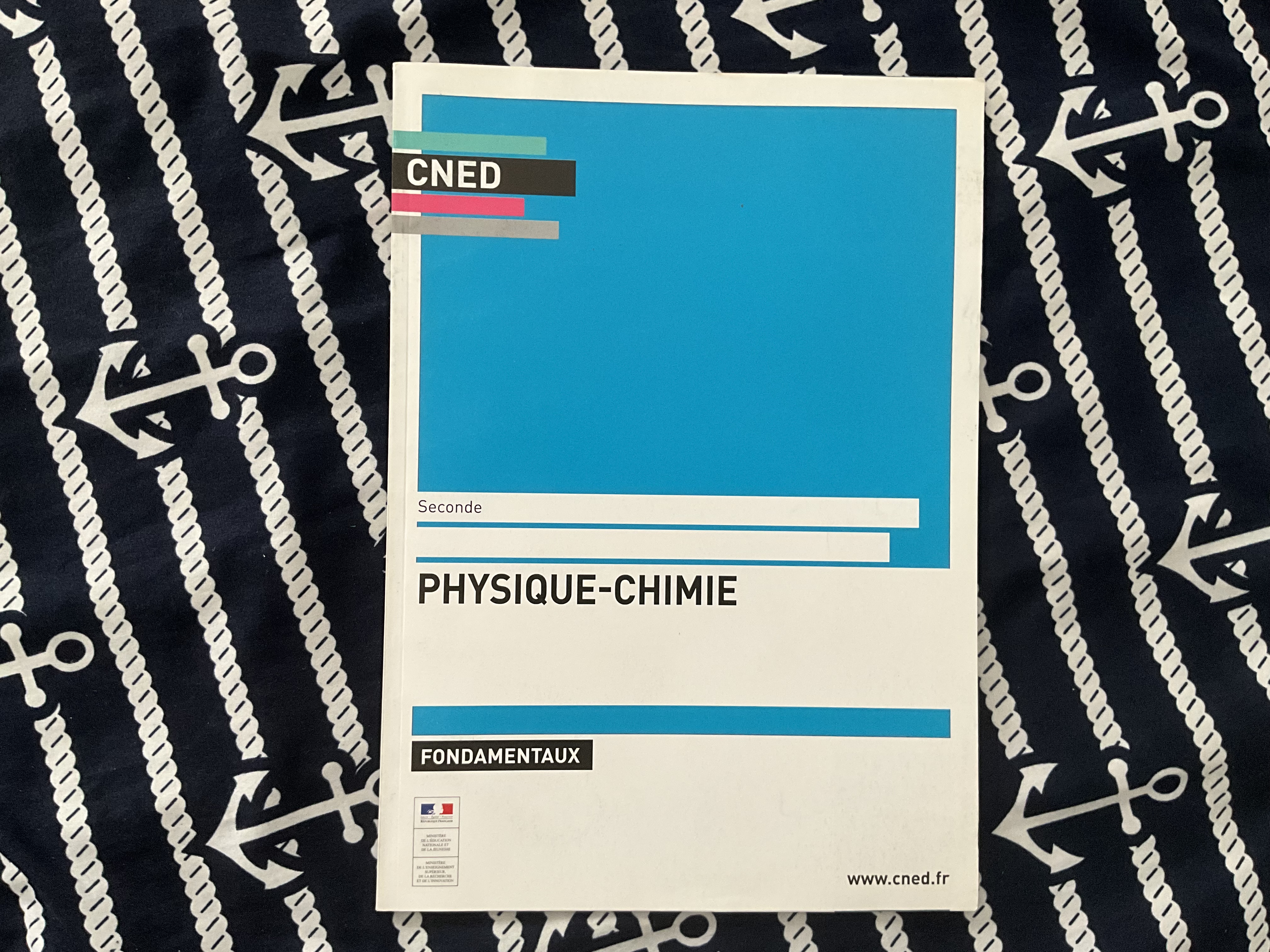 Livre CNED : Physique-Chimie - Seconde