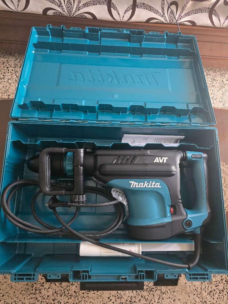 Burineur MAKITA NEUF