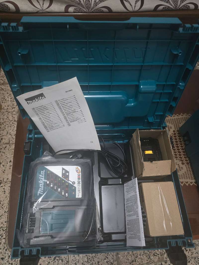 coffret meuleuse Makita neuf - Miniature 2