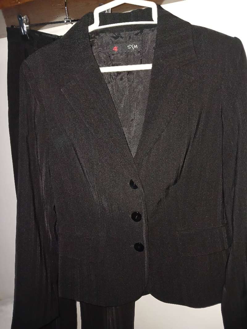 Costume femme noir