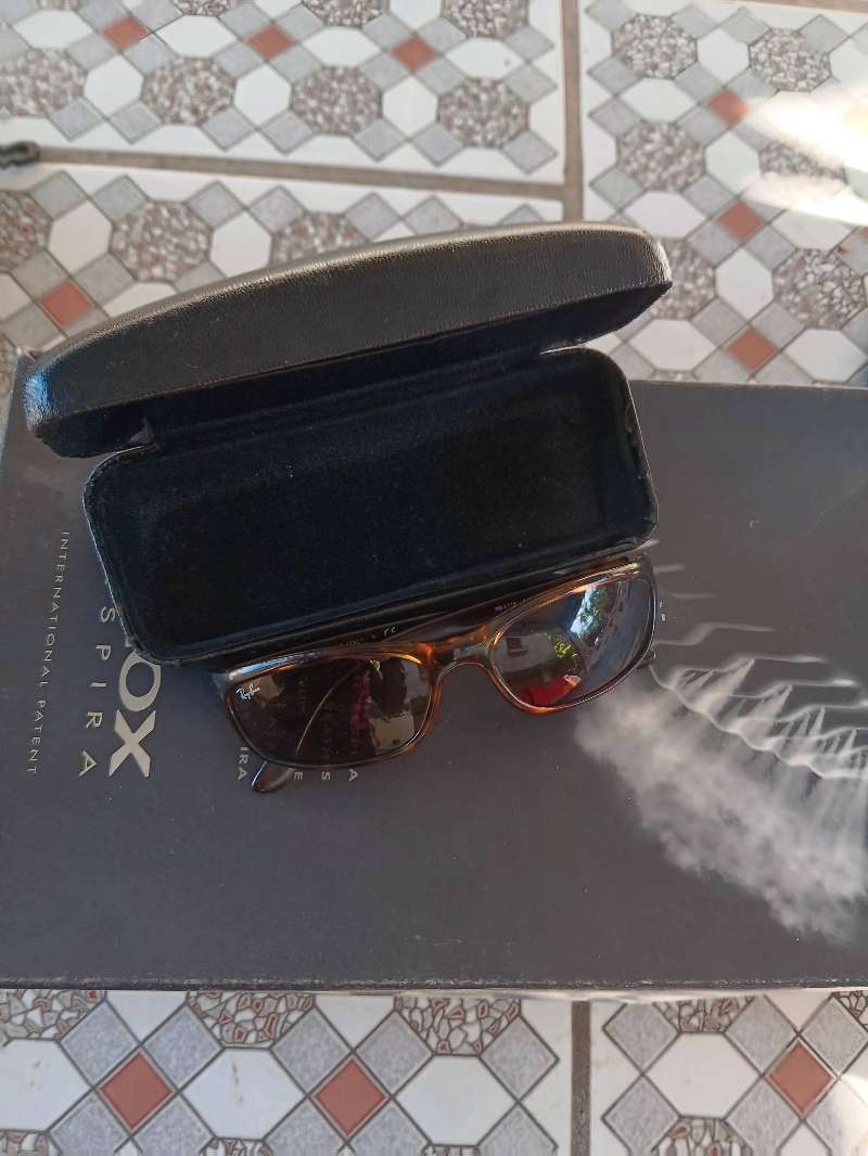 Lunettes soleil prada - Miniature 7