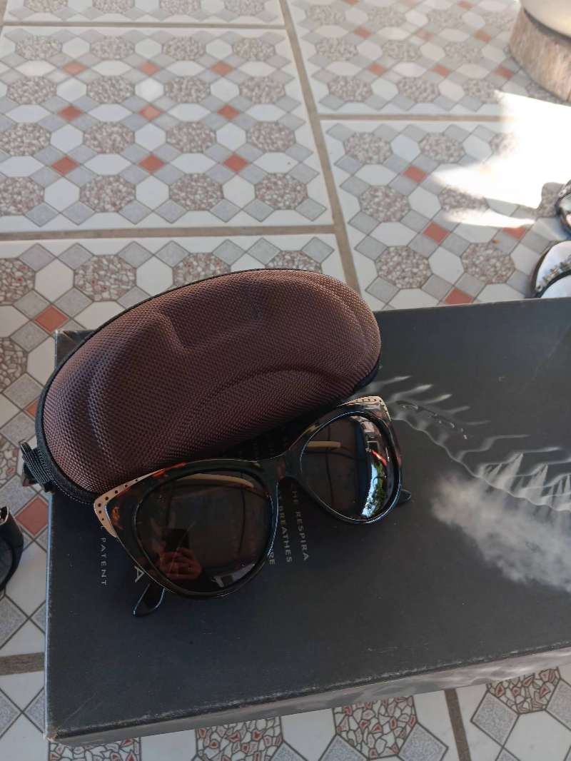 Lunettes soleil prada - Miniature 6