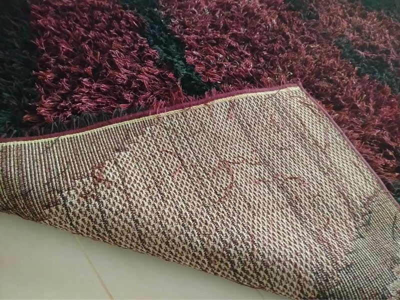 Tapis en bon état - Miniature 2