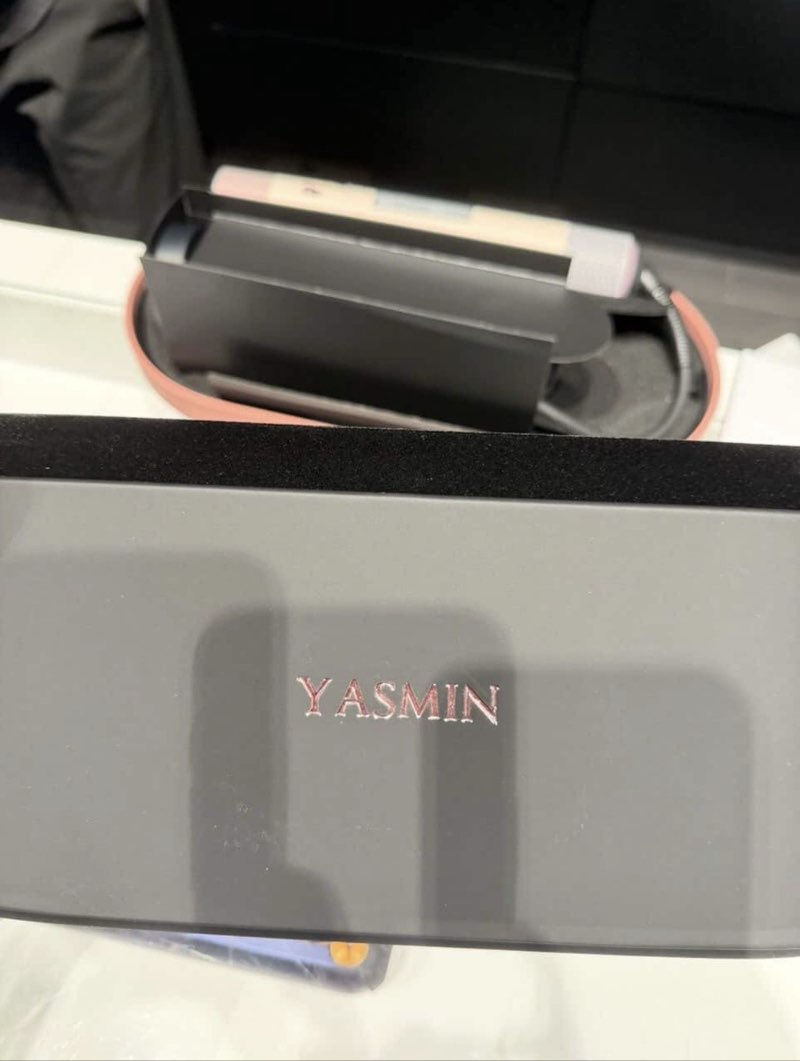 Dyson Airwrap i.d. (Outils de coiffage Straight+Wavy)  Excellent Ét - Miniature 5