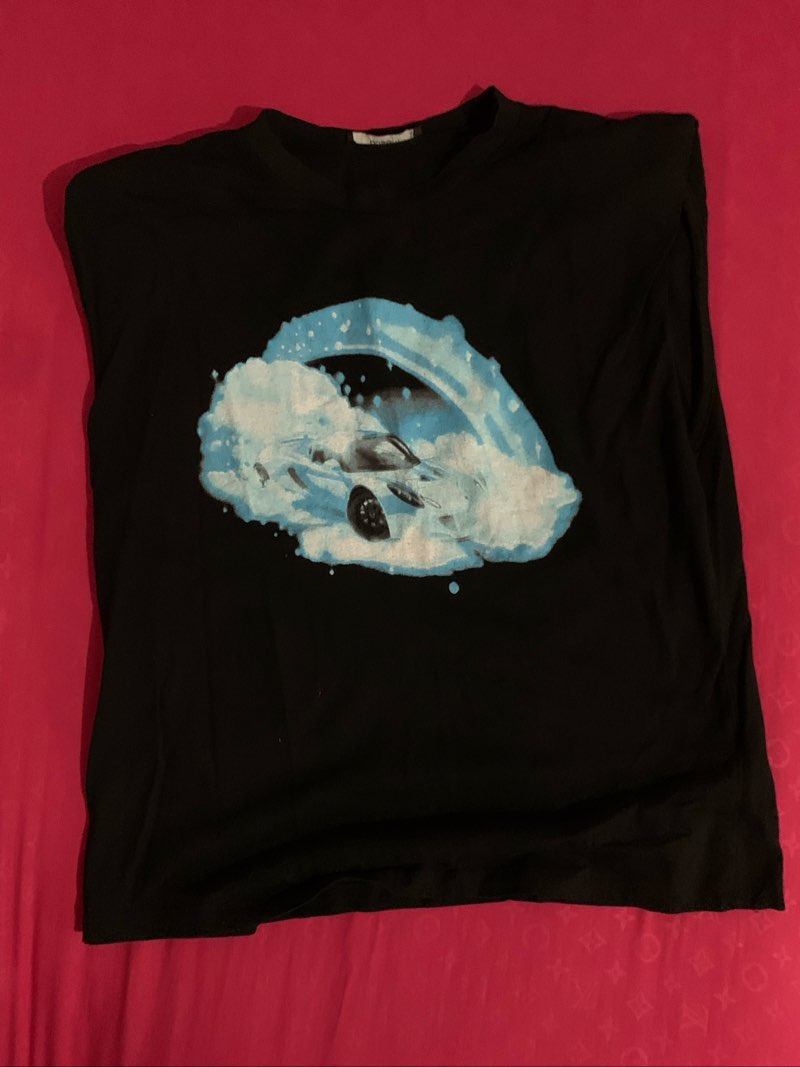 T-shirt