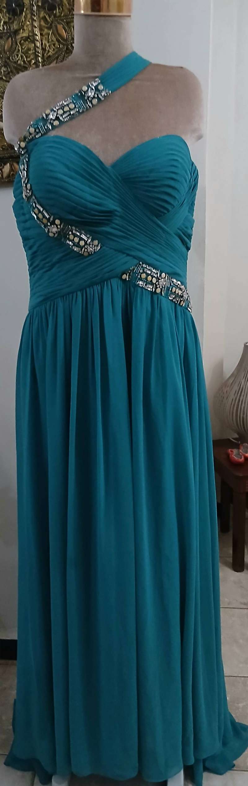 Robe de soirée doublée avec traine taille 44 - Miniature 6