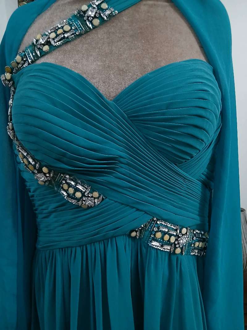 Robe de soirée doublée avec traine taille 44 - Miniature 4