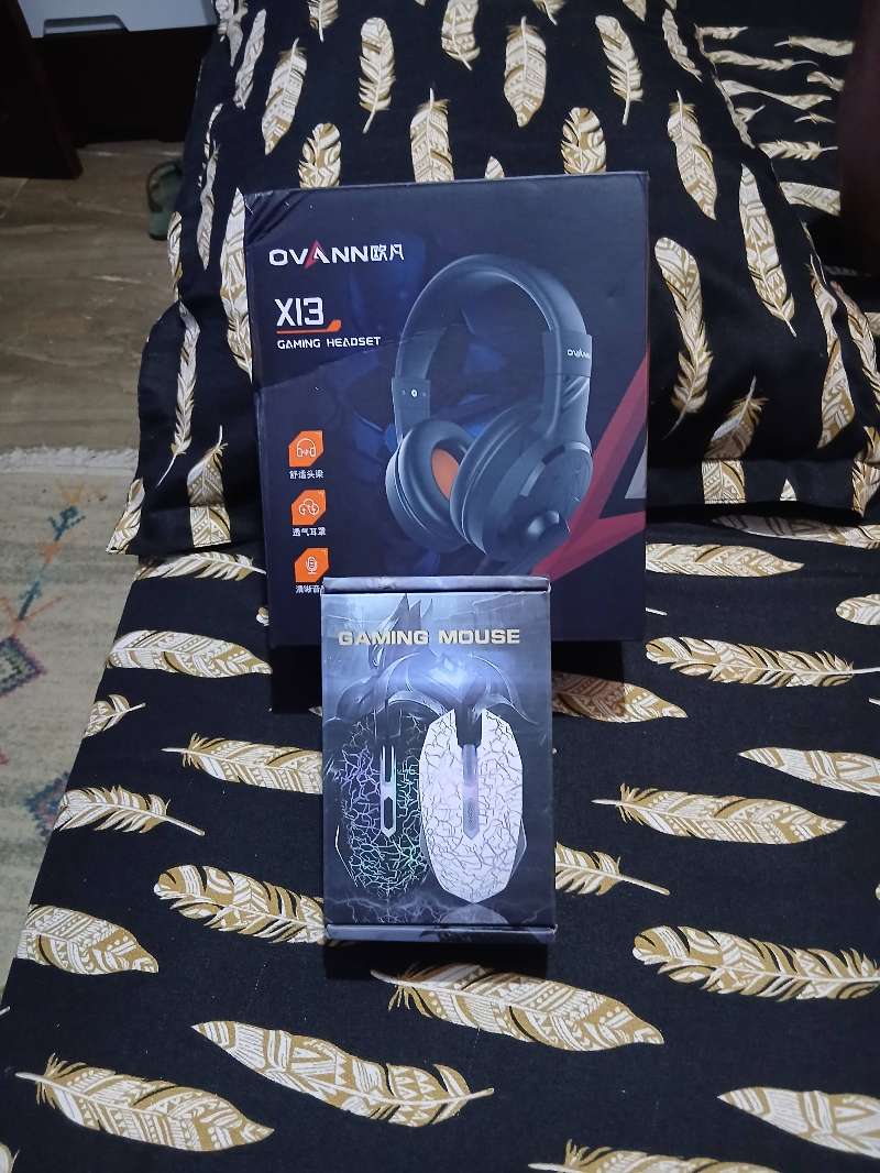 Casque gaming et souris - Miniature 2