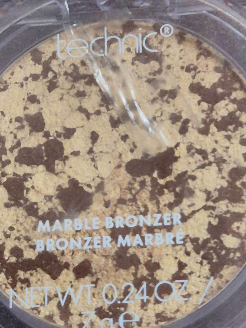 Bronzer marbré. Donne un effet bonne mine naturel et lumineux. Importé de France - Miniature 2