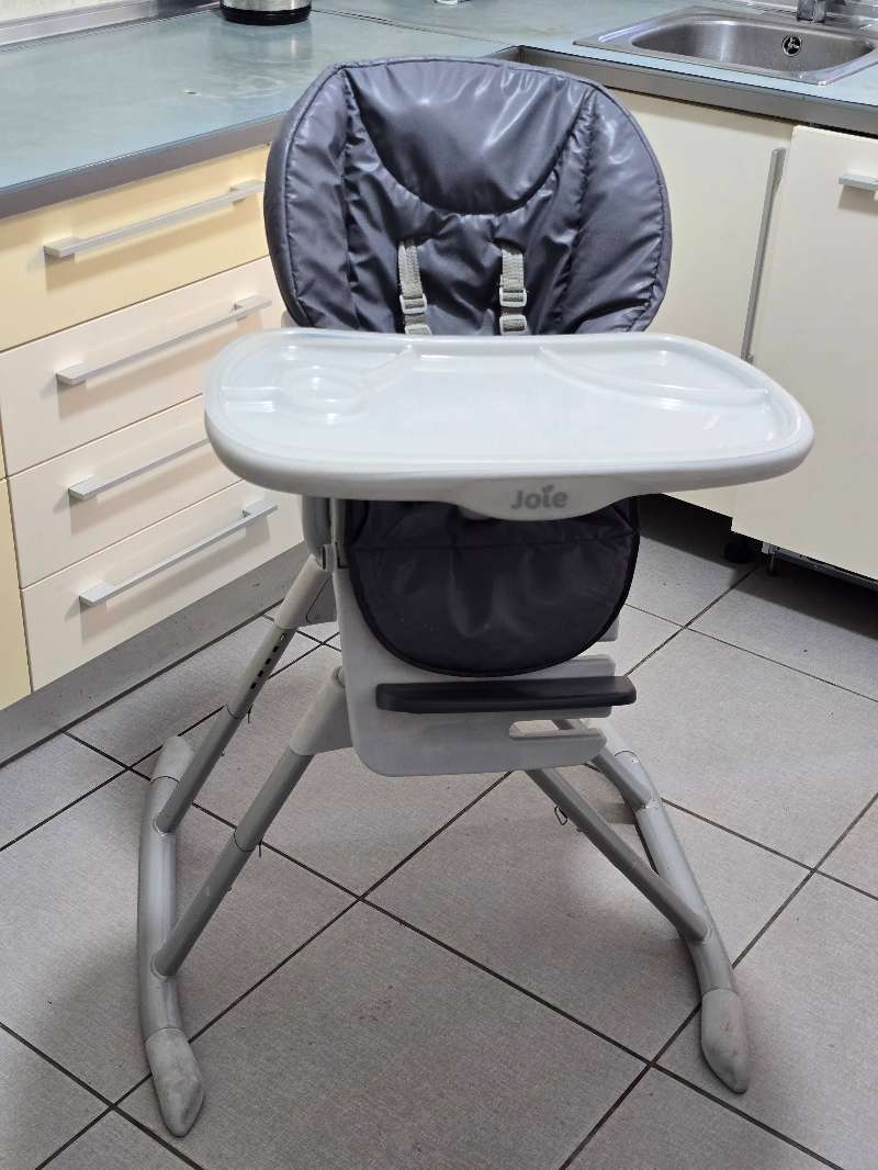Chaise haute كرسي طاولة