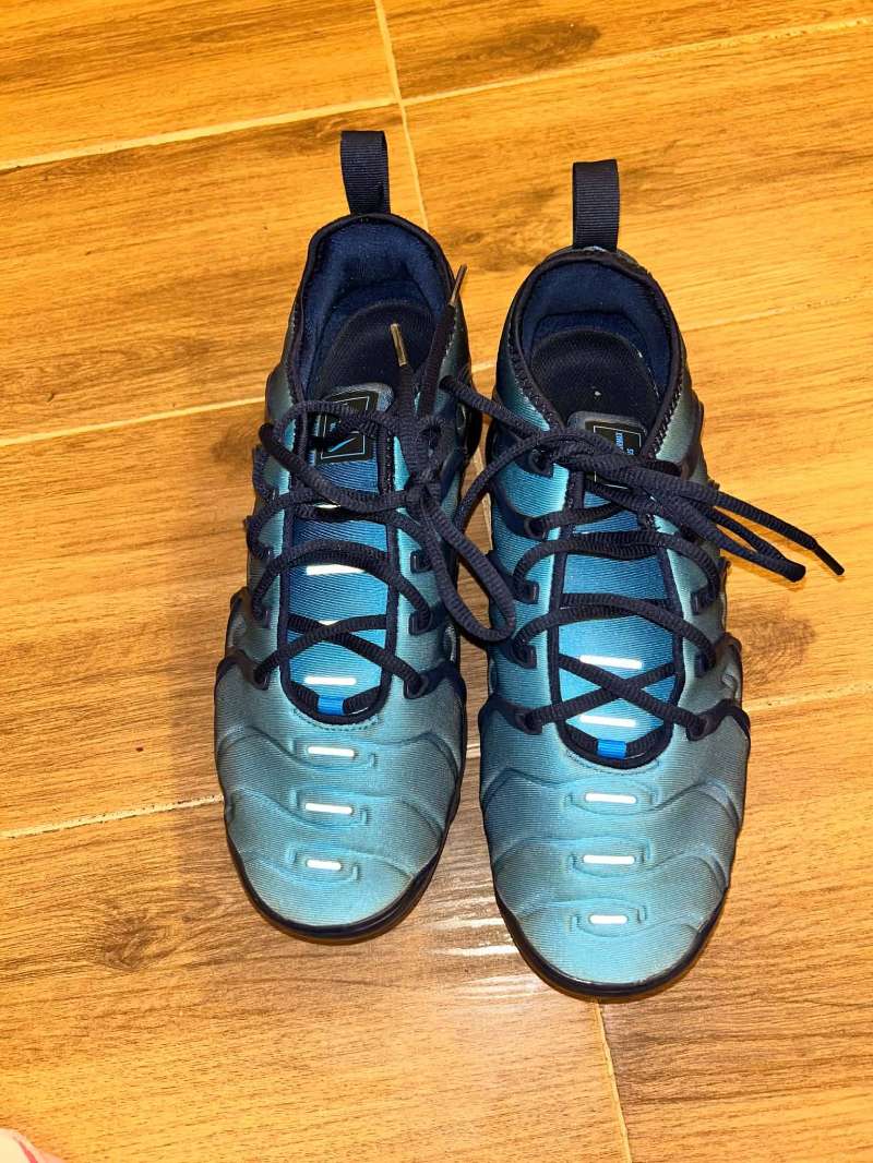 Basket vm original de 🇺🇸🇺🇸🇺🇸🇺🇸🇺🇸🇺🇸🇺🇸pointure 42,5