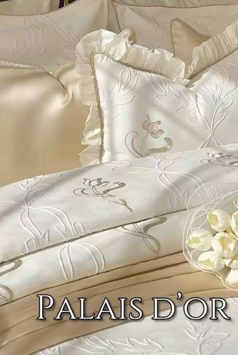 Couvre lit royal