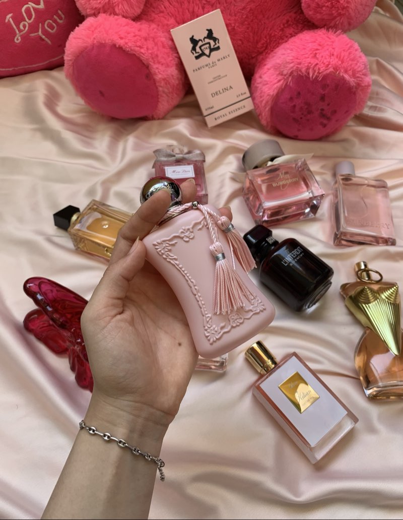 Des parfums - Miniature 2