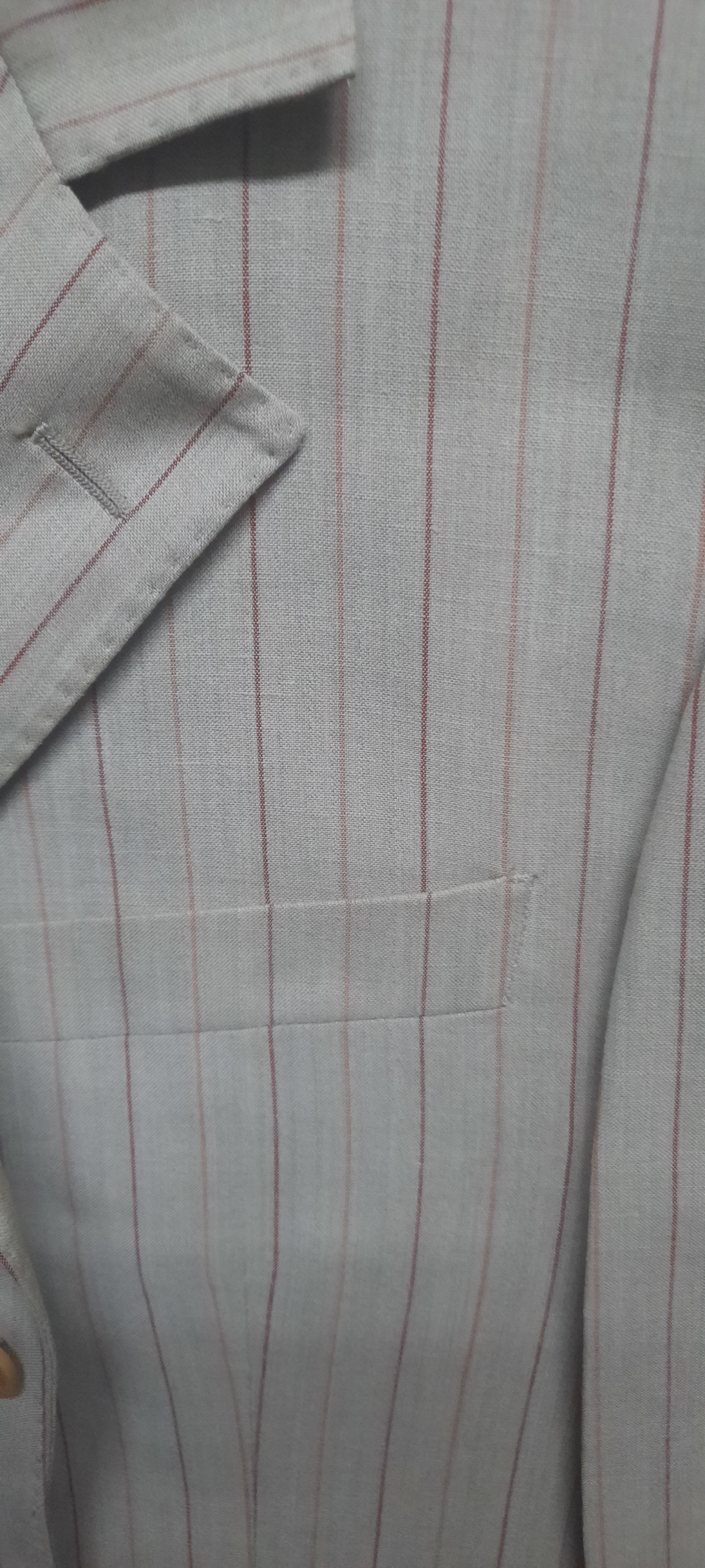Costumes de marque  - Miniature 4