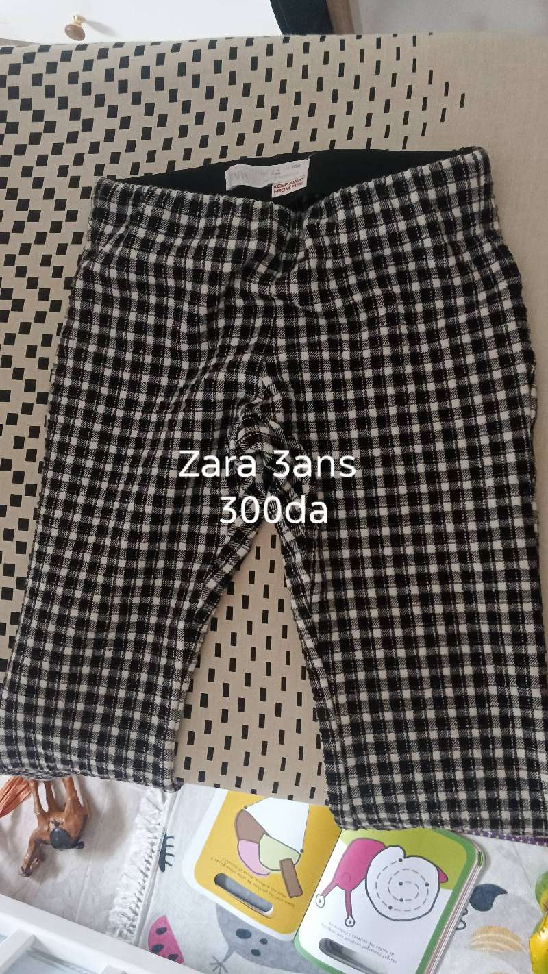 Pantalon, grenouillères, haut