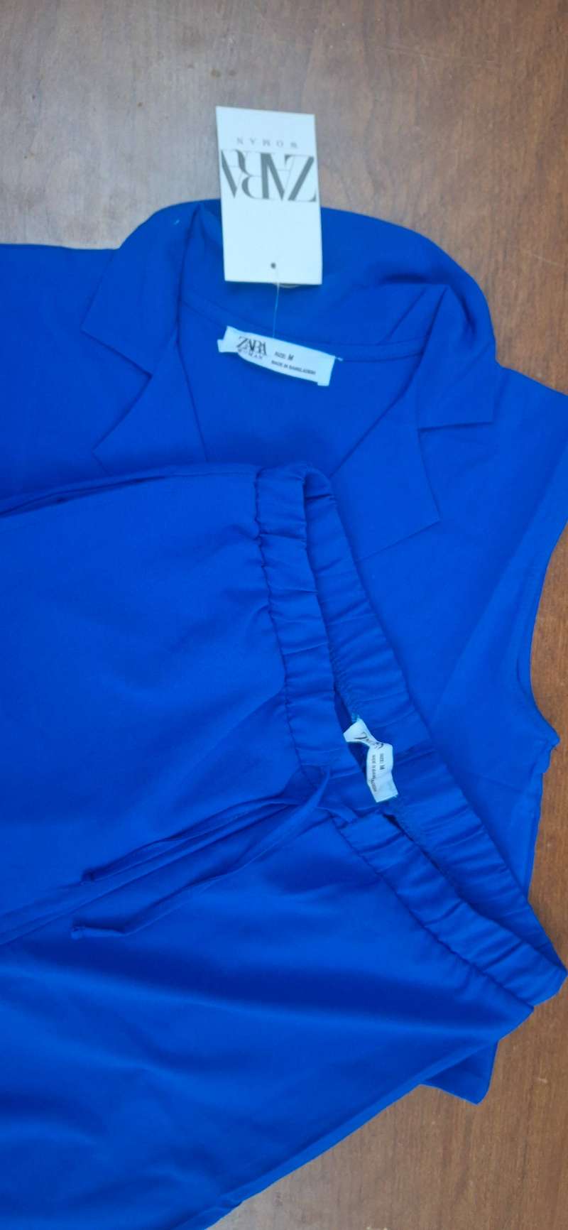 Ensemble bleu roi M