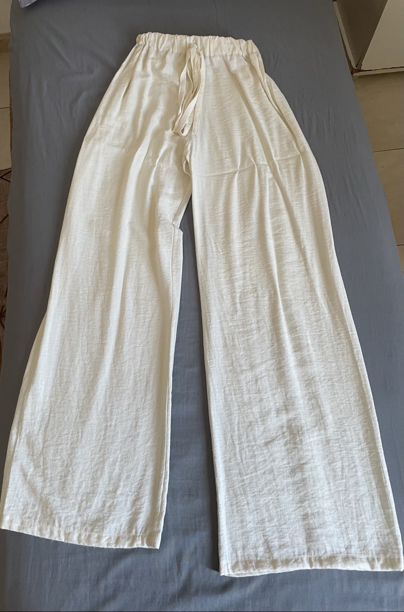 Pontalon en lein blanc cassé taille M