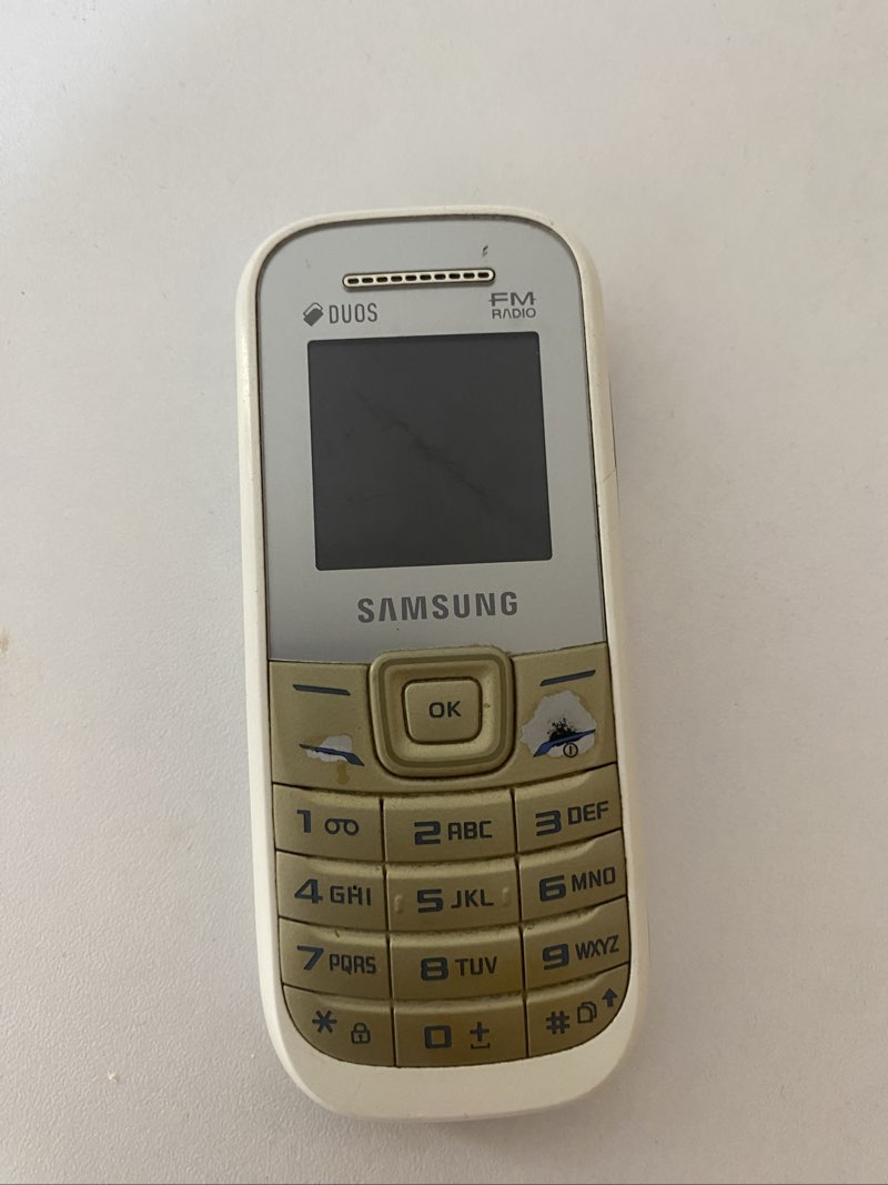 Téléphone très encien