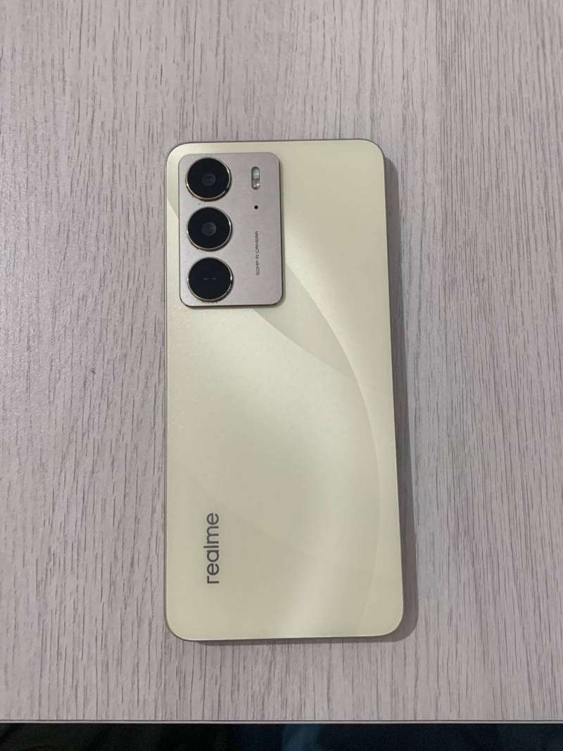 Realme c75 - Miniature 6