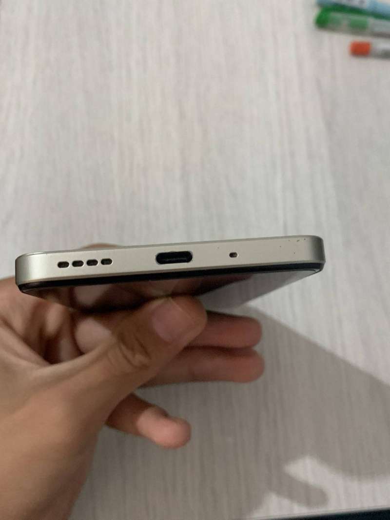 Realme c75 - Miniature 4