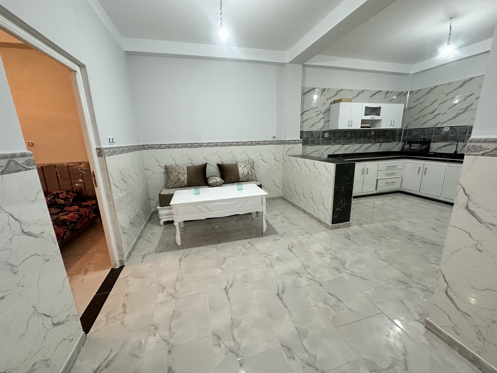 Location appartement - Miniature 2